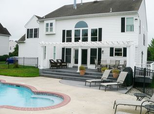 1114 Springwood Ln, Collegeville, PA 19426