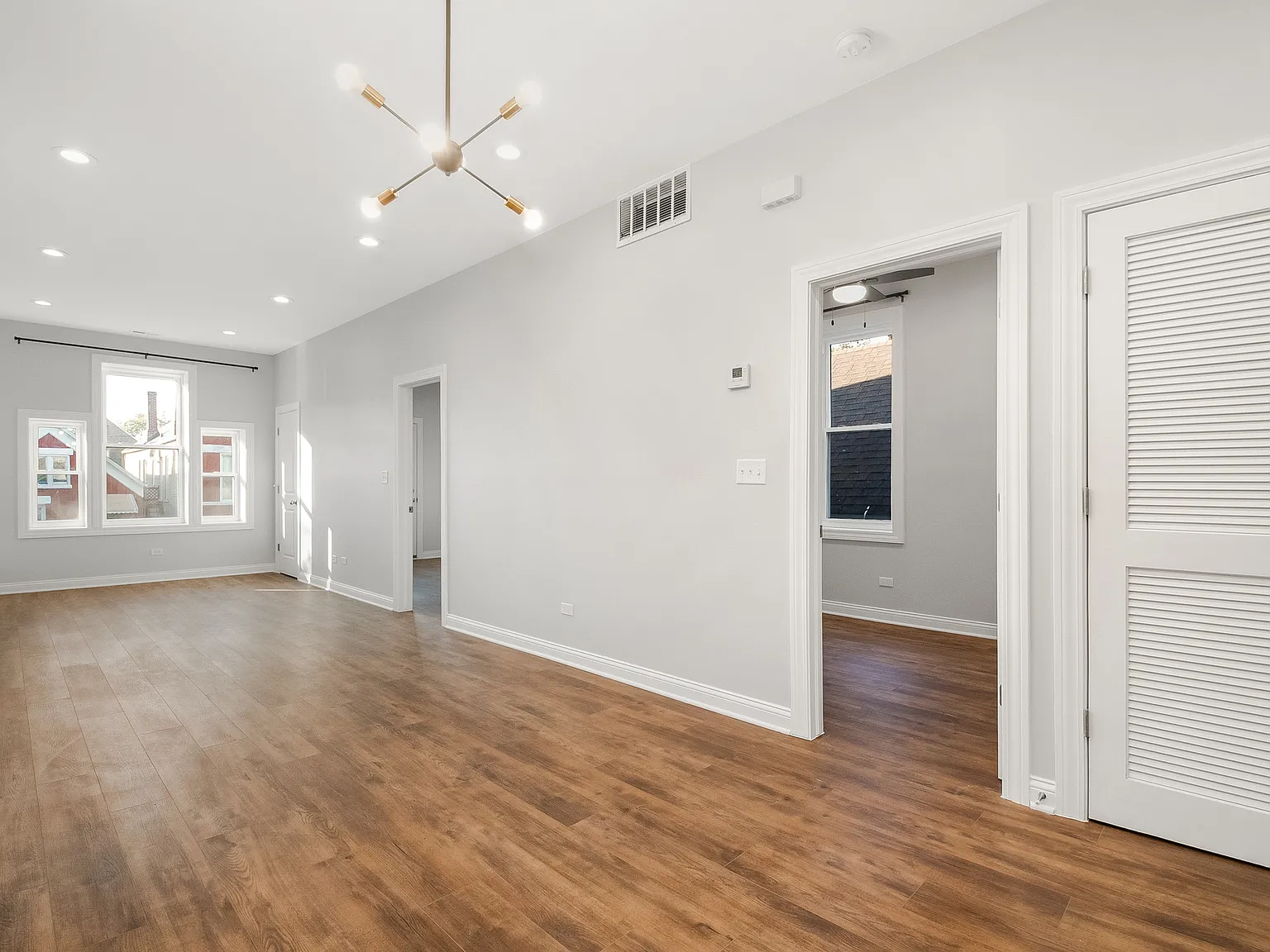 2311 South Whipple Street - 2 — Photo 3
