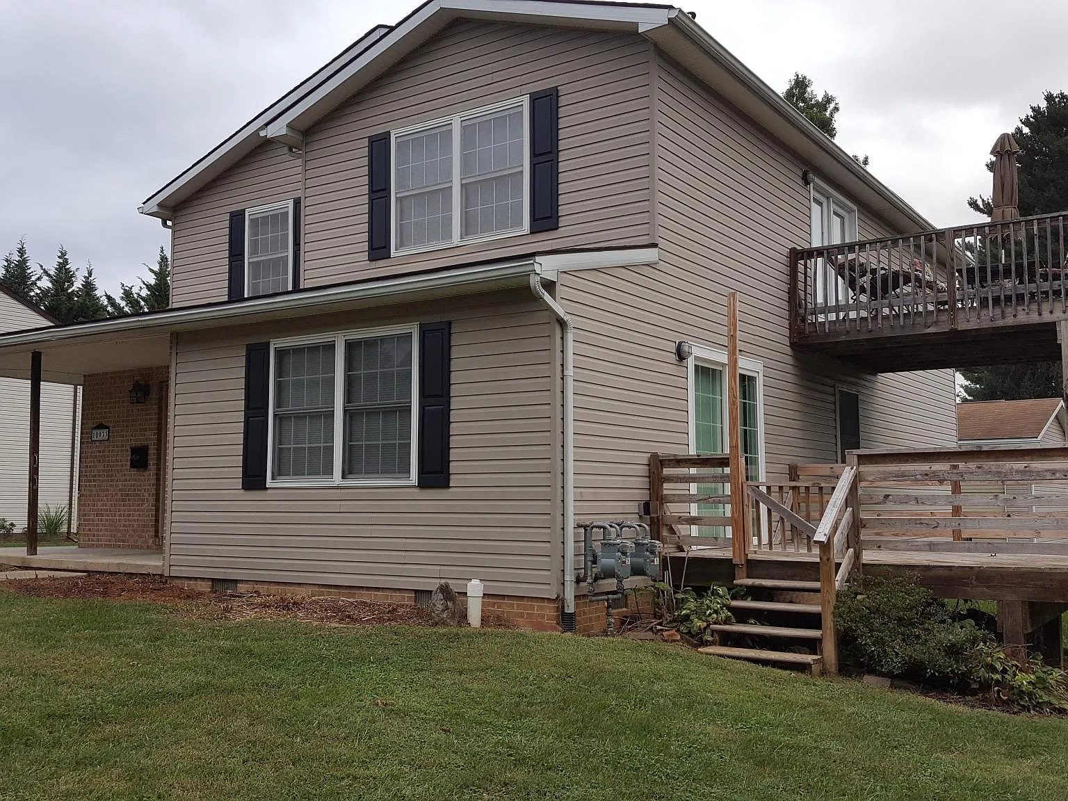 Front of whole house. Unit 1 -first level available for rent.