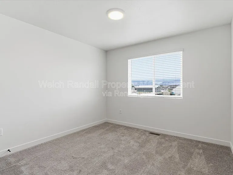 3668 S 4525 W — Photo 25