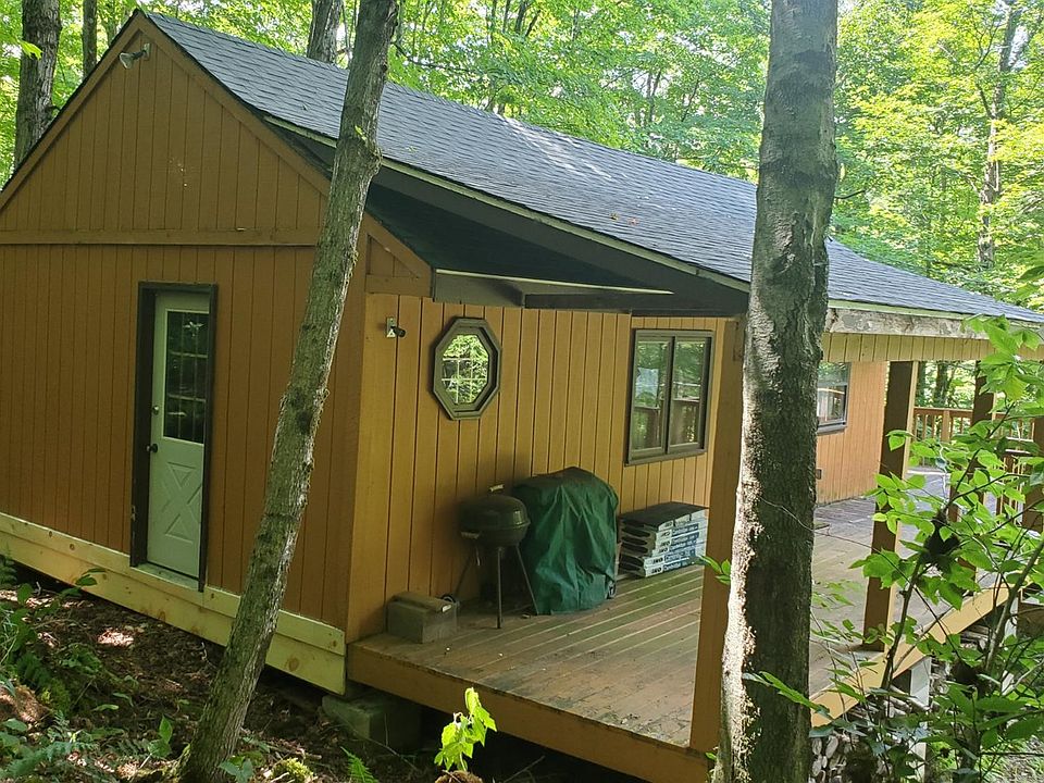 2nd image of 7176 Millbrook Rd