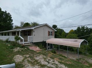 1433 Colt Rdg, Spencer, WV 25276