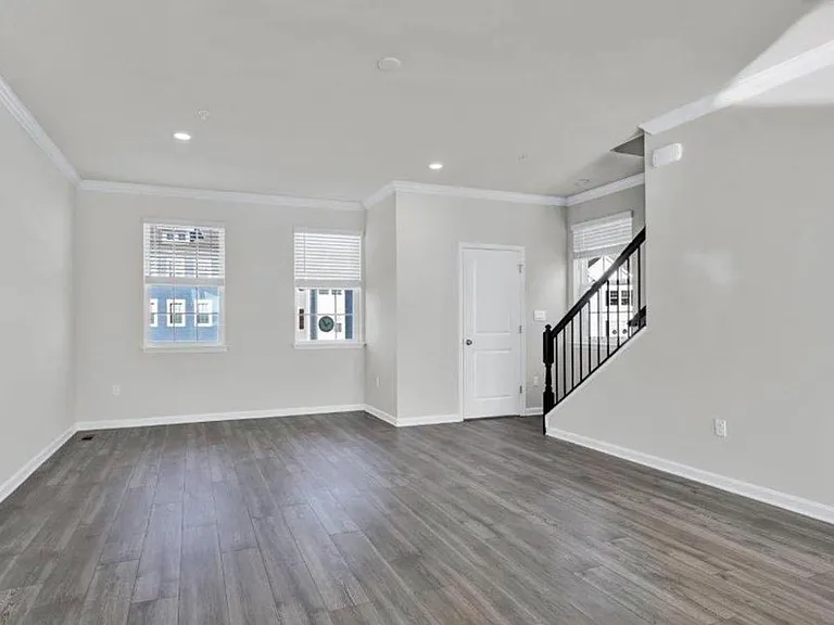 8360 Dieter Rd — Photo 4