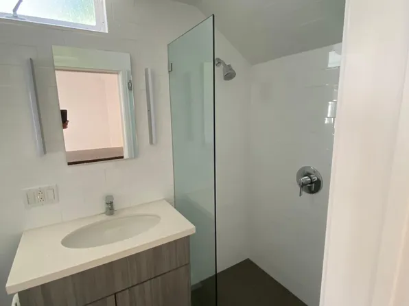 243 San Juan Ave, Venice, CA 90291
