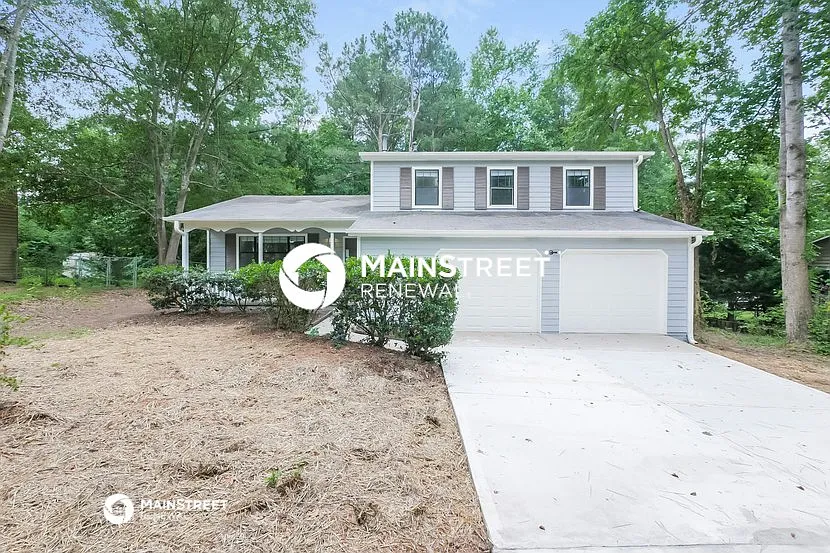 915 Stormy Ln