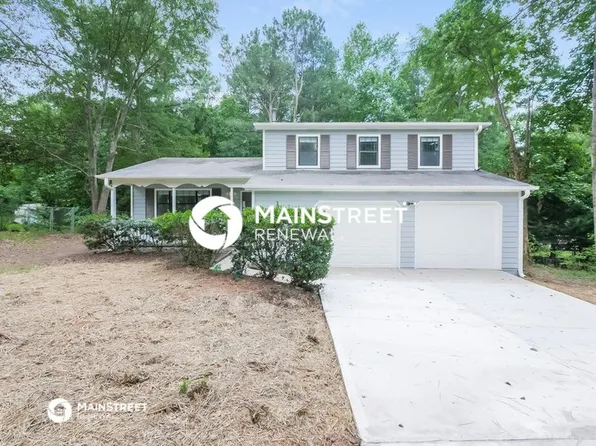 915 Stormy Ln, Jonesboro, GA 30238