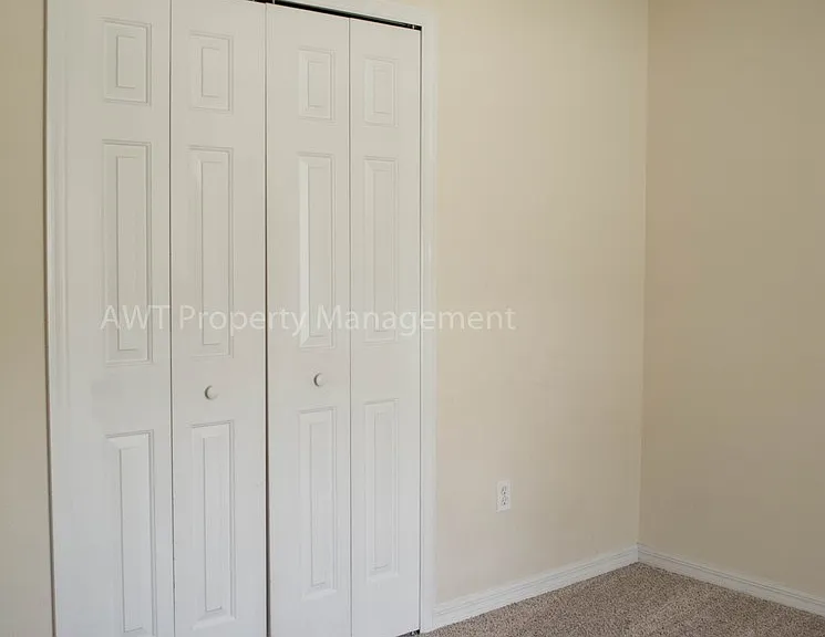 90 Farmsworth Dr #A — Photo 9