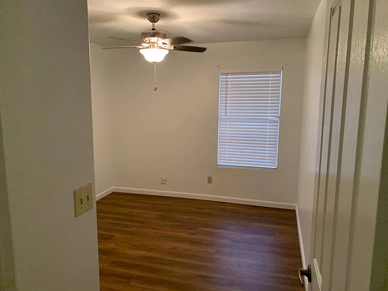 495 W Sagebrush St — Photo 1