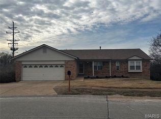 3428 Falcon View Ln, Saint Louis, MO