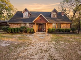 1938 County Road 1520, Warren, TX 77664