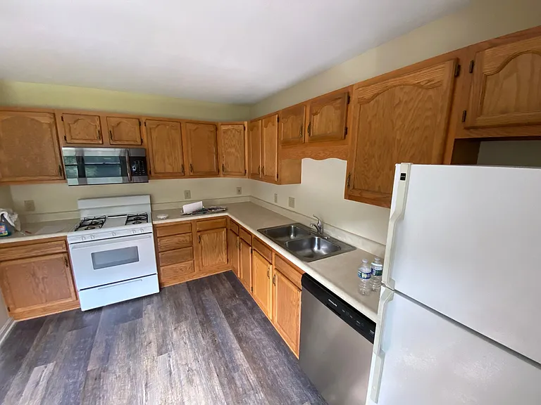 104 Run St — Photo 9