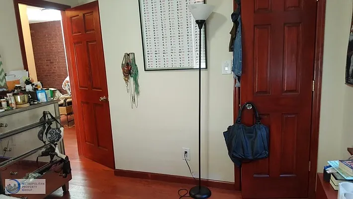 Rented by Metropolitan Property Group | media 51