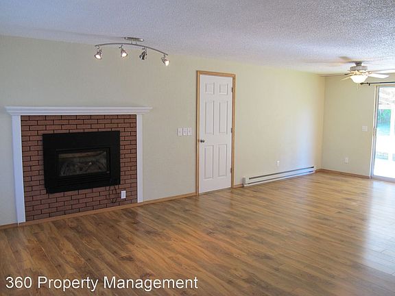 2nd image of 4326 Hamilton Dr