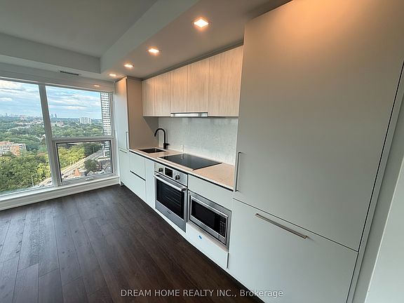 4th image of 609 Sherbourne St #2007