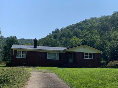 1023 Arkansas Creek Rd, Martin, KY, 41649