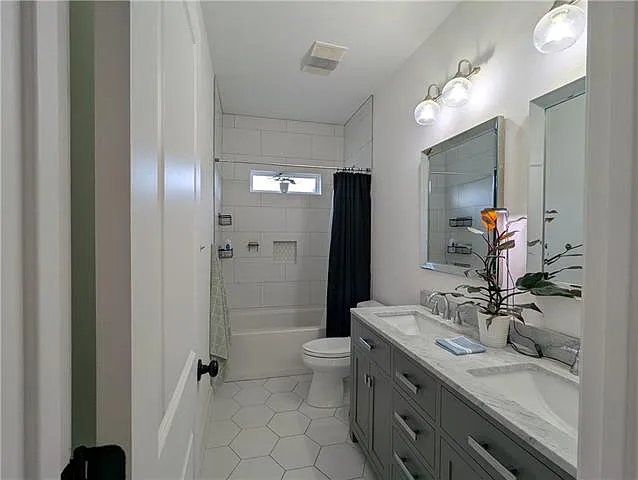 703 Linden St — Photo 9