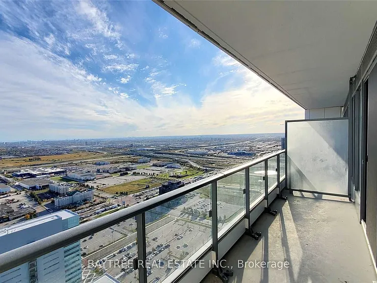 5 Buttermill Ave #3606 — Photo 13