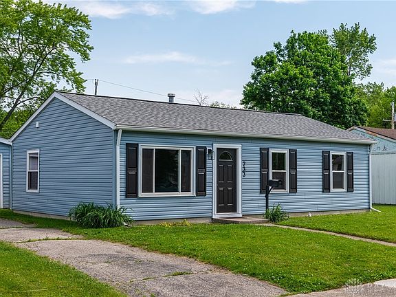 4th image of 233 Elmwood Ave