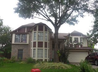 9842 Meadow Bend Ln, Houston, TX 77065