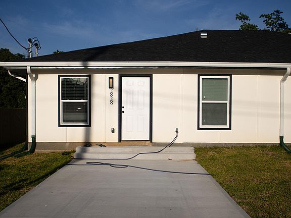 2nd image of 2826 La Mesa Ave #2826/2828
