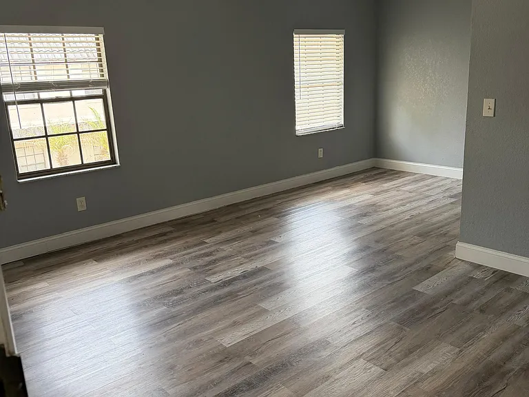 600 N Grove St #10 — Photo 6