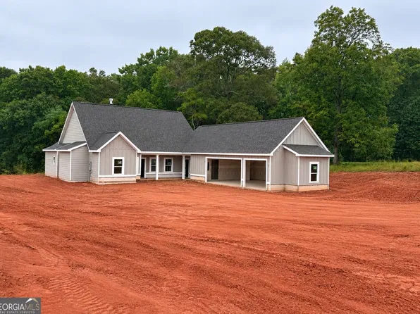 39 Nunnally Rd SE, Winder, GA 30680