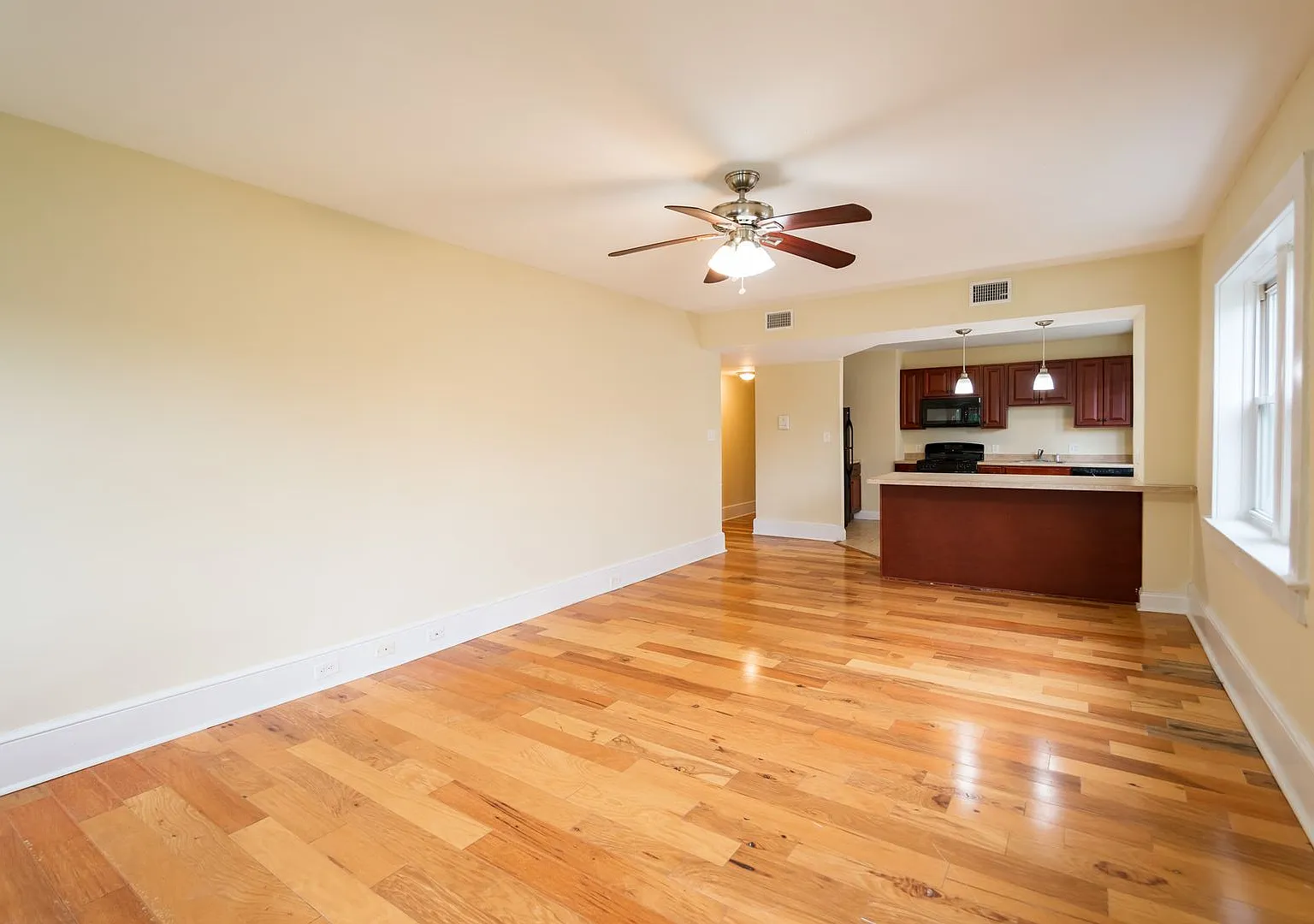 2248 Bryn Mawr Avenue — Photo 3
