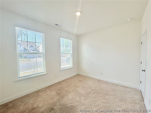 3rd image of 282 Creekhaven Dr