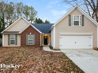 11300 Fox Hill Dr, Charlotte, NC 28269