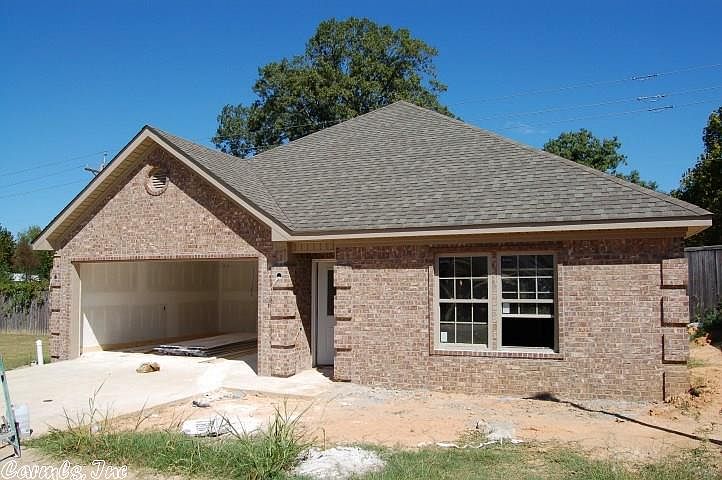 1st image of 3341 Garden Club Dr