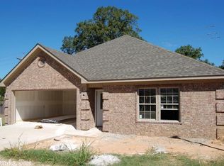 3341 Garden Club Dr, Bryant, AR 72022