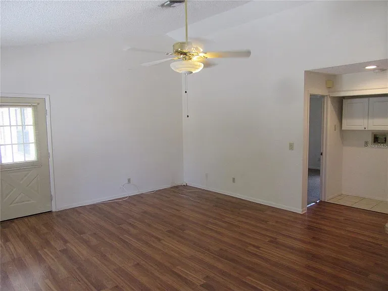 8423 Seminole Blvd #203 — Photo 29
