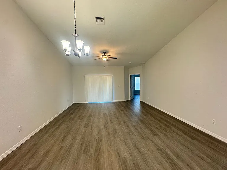 8145 Cozumel Ln — Photo 7