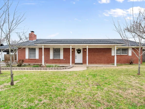 424 N Bateman Rd, Fairfield, TX 75840