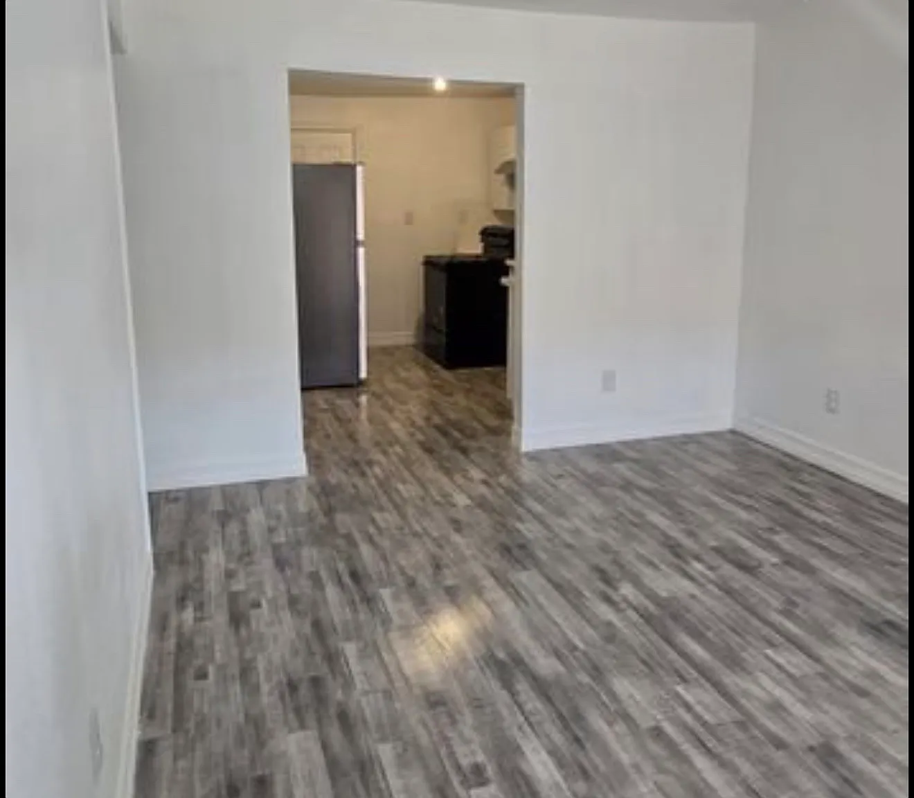 2 bed, 1000 sqft, $1,300 — Photo 4