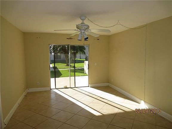 3rd image of 1300 Seaway Dr APT D-4