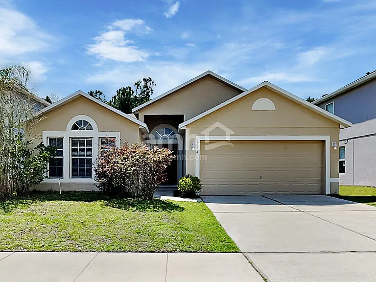 2032 Corner Glen Dr — Photo 1