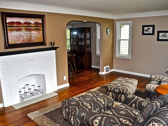 4th image of 1708 Beaconwood Ave