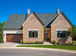 180 Barrington Pl, Powell, OH