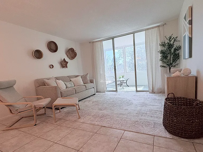 2650 NW 49th Ave #327 — Photo 8