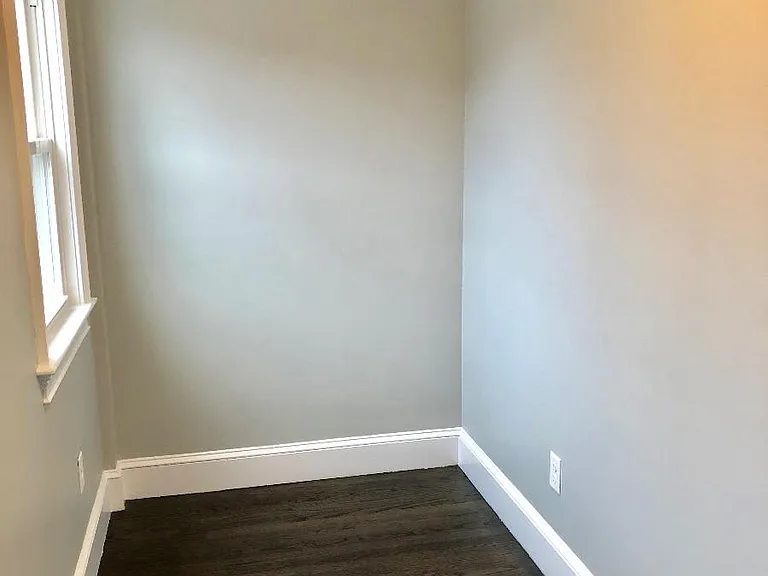 93 Grant St — Photo 9