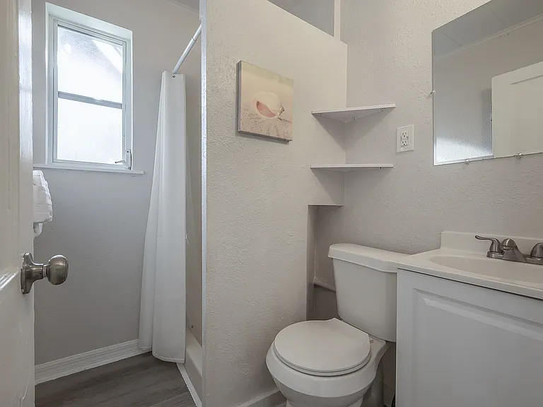 2235 1st Ave N #2 — Photo 14