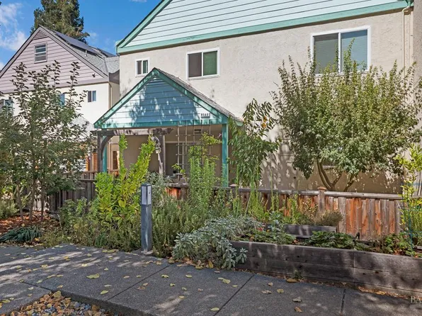 8148 Bodega Avenue, Sebastopol, CA 95472