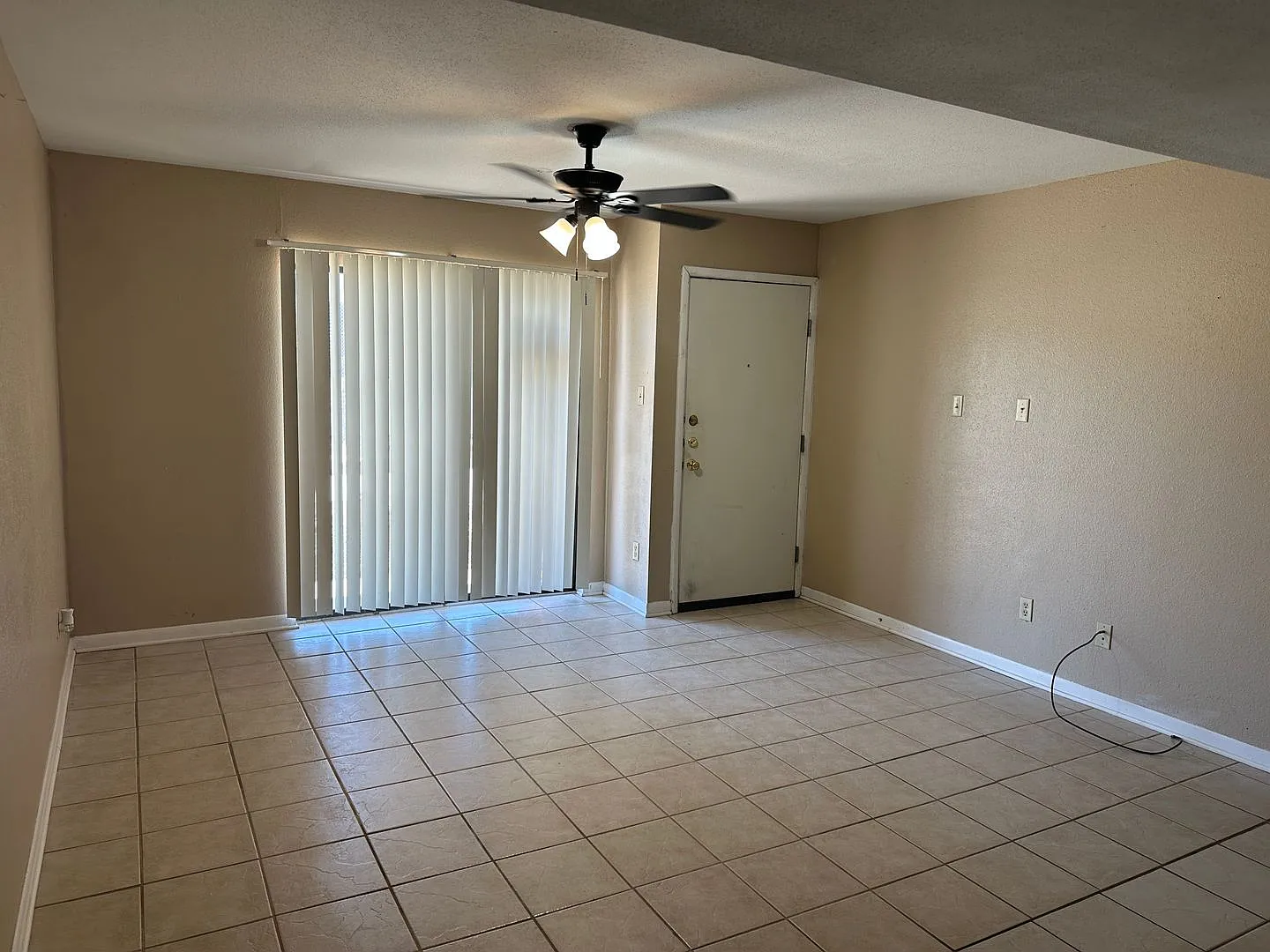 2-bed, 2-bath Condo available now at Cripple Creek Condominiums in College Station — Photo 3