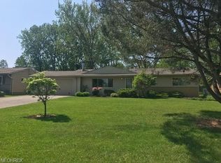 18111 Carol Dr, Strongsville, OH 44136
