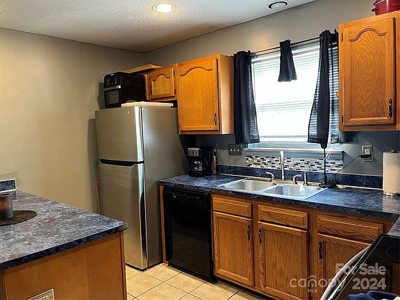 4th image of 3735 Huyton Ct