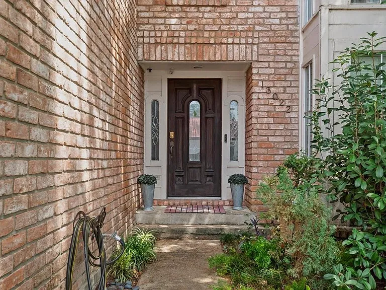 13022 Hollow Brook Dr — Photo 2