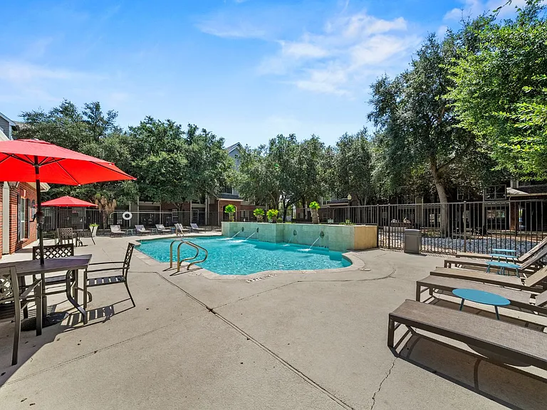RESORT STYLE POOL