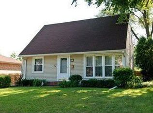19 Lincoln St, Glenview, IL