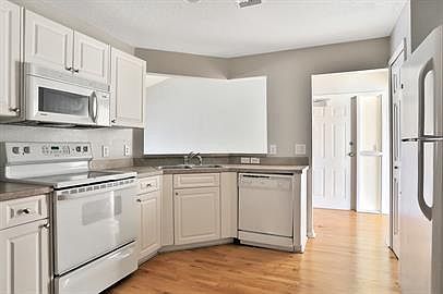 1st image of 4963 Ava Pointe Dr #1